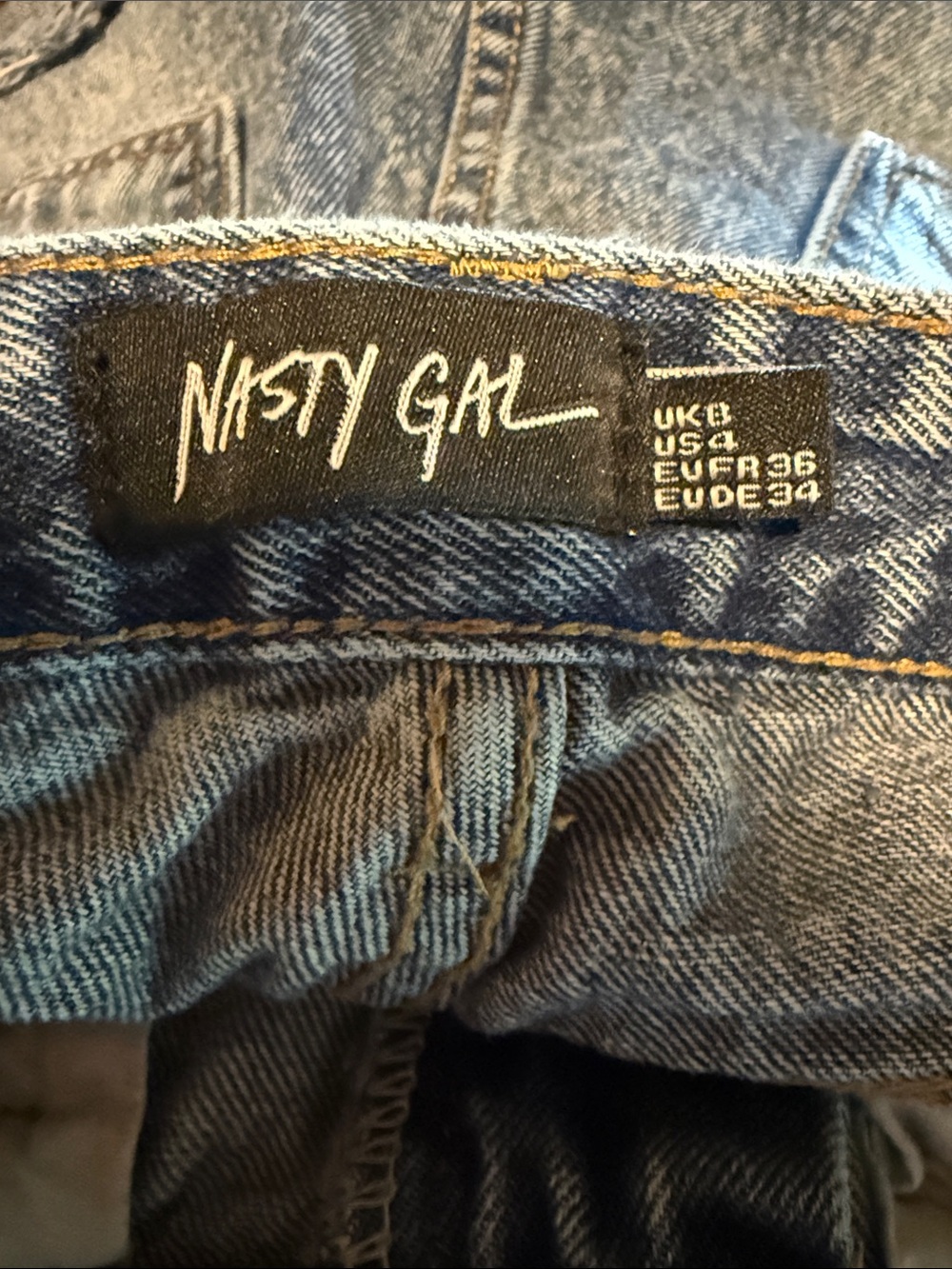 💚💰BOGO FREE Nasty Gal Jean Shorts - Picture 4 of 5